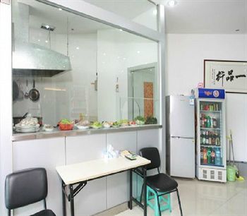 Huijing Holiday Hotel Sanghaj Kültér fotó